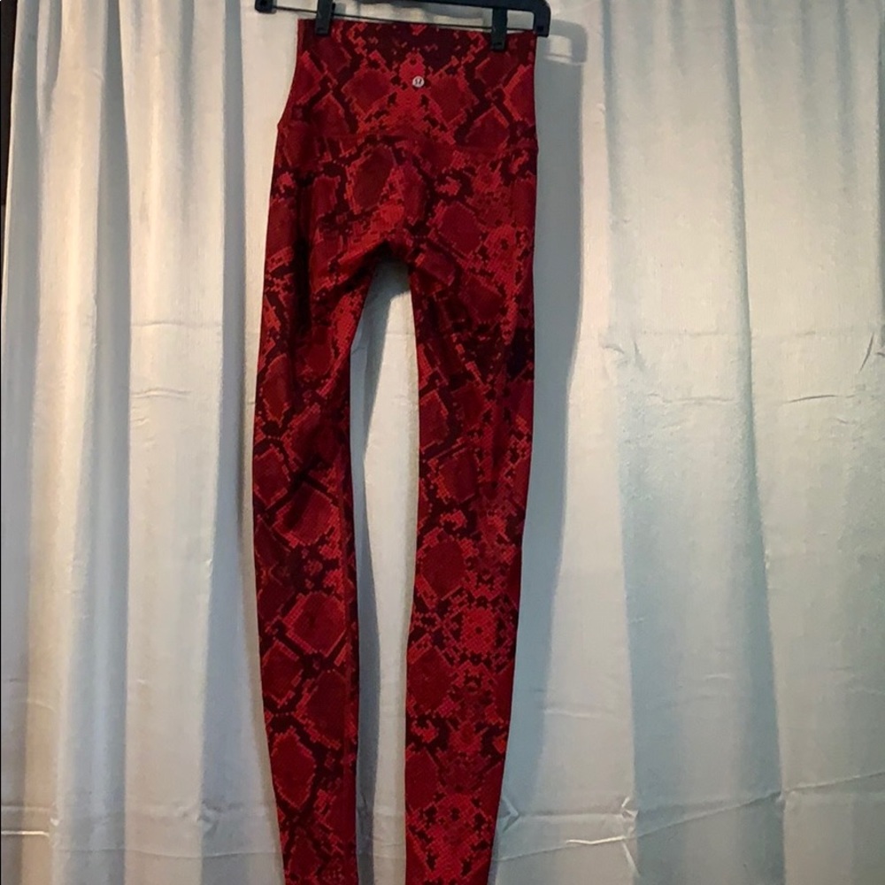 Lululemon Wunder Under Leggings